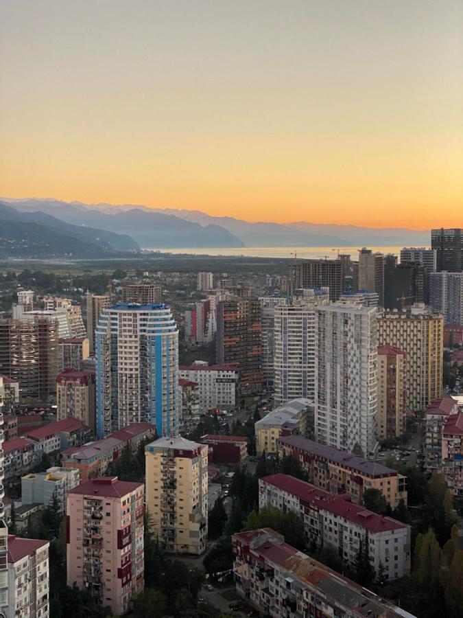 Apartments Batumi Studio V Bagian luar foto