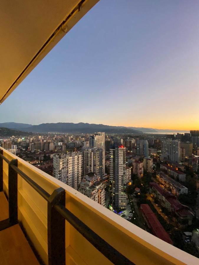 Apartments Batumi Studio V Bagian luar foto