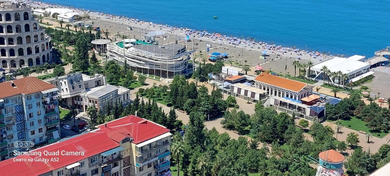 Apartments Batumi Studio V Bagian luar foto